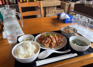 ただ揚げ物が食べたかった。　ぶんぶんの油淋鶏　移住17日目