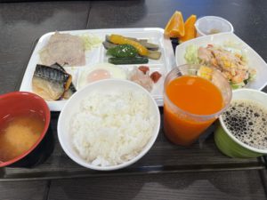 神の食事処、スイミー